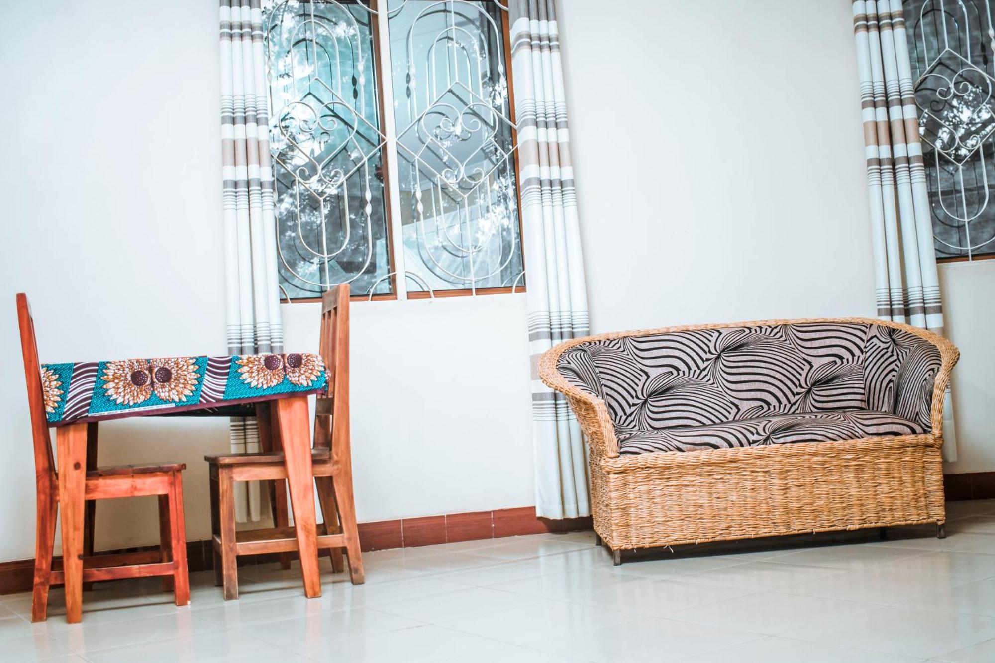 Charming Bungalows Mwanza Exterior photo